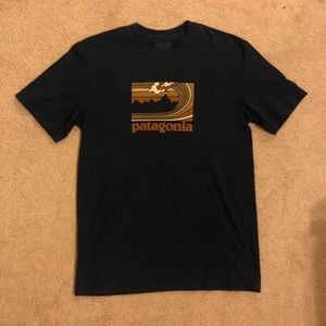 patagonia navy short sleeve tee